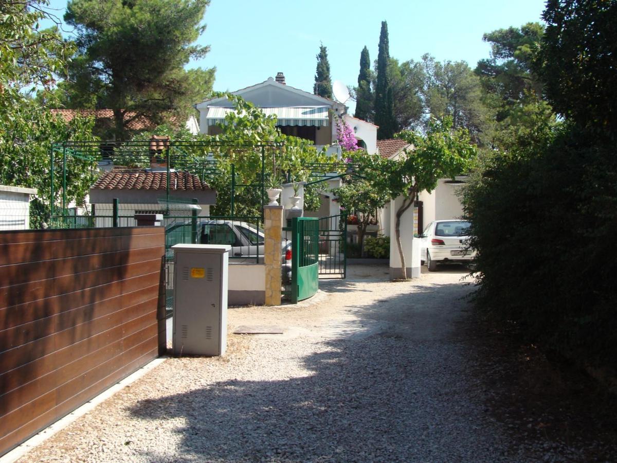 Apartments By The Sea Jadrija, Sibenik - 11356 Buitenkant foto